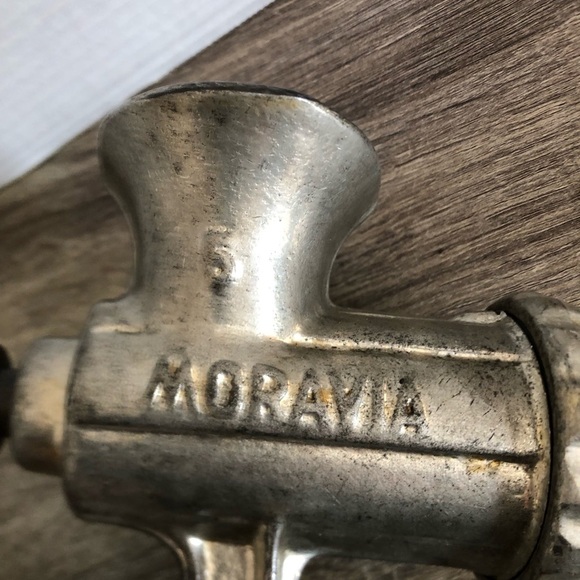 Vtg Moravia Metal Hand Crank Meat Grinder - Picture 5 of 11